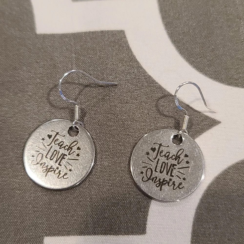 ❤️10/$20 New teacher earrings